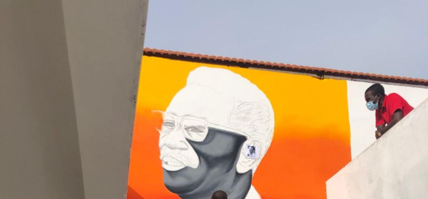 Fresque au LARTES-IFAN